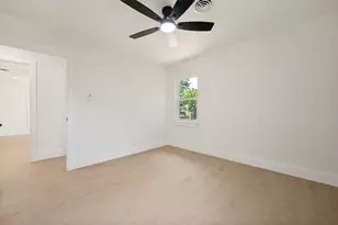 318 Parkwood Pl, Lewisville, TX 75067 - Photo 13