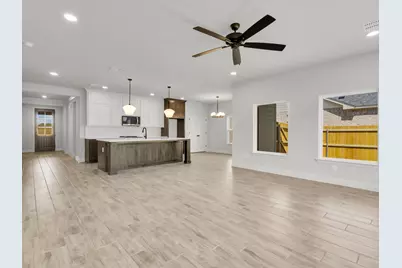 608 Jameson, Springtown, TX 76082 - Photo 11