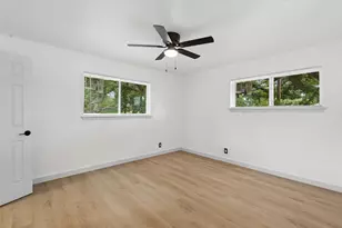 800 Lee Dr, Bedford, TX 76022 - Photo 9