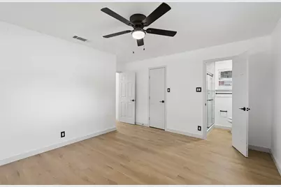 800 Lee Drive, Bedford, TX 76022 - Photo 11
