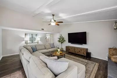 9235 Rolling Rock Lane, Dallas, TX 75238 - Photo 15