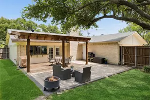 9235 Rolling Rock Ln, Dallas, TX 75238 - Photo 25