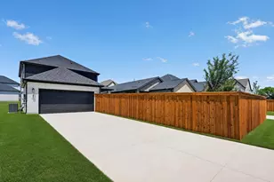 1113 Beebalm Mews, Celina, TX 75009 - Photo 25