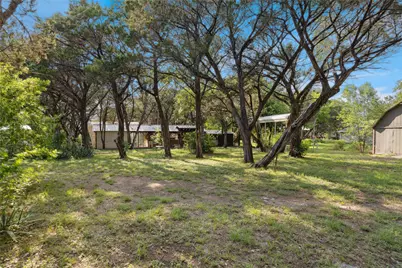 2805 Rockwood Drive, Granbury, TX 76048 - Photo 23
