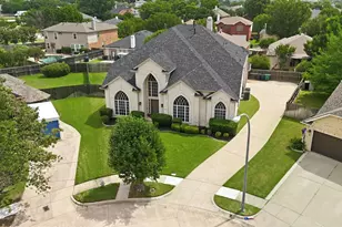 8412 Island Ct, Fort Worth, TX 76137 - Photo 3