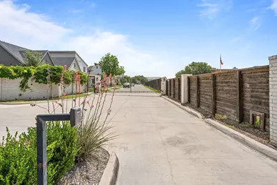 5618 Oaks Lane, Westworth Village, TX 76114 - Photo 39