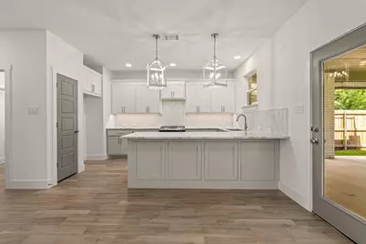 5618 Oaks Lane, Westworth Village, TX 76114 - Photo 9