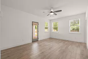 5618 Oaks Ln, Westworth Village, TX 76114 - Photo 17