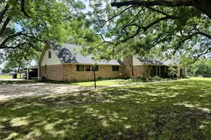18048 US-69, Whitewright, TX 75491 - Photo 1