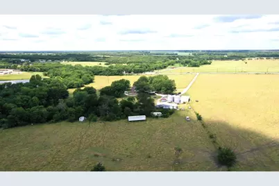 18048 Us-69, Whitewright, TX 75491 - Photo 9