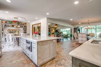 3929 Diamond Loch W, North Richland Hills, TX 76180 - Photo 5