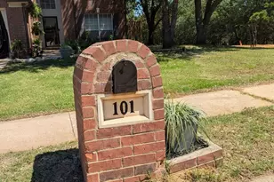 101 Silktree Ct, Lake Dallas, TX 75065 - Photo 31