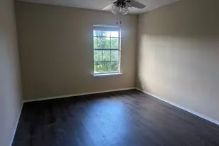 101 Silktree Ct, Lake Dallas, TX 75065 - Photo 25