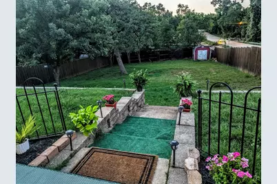 101 Silktree Court, Lake Dallas, TX 75065 - Photo 35