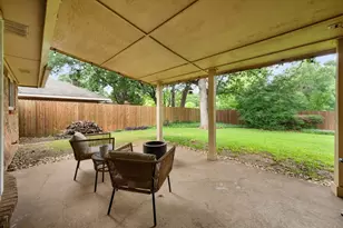 1229 Brookfield Ln, Mansfield, TX 76063 - Photo 23