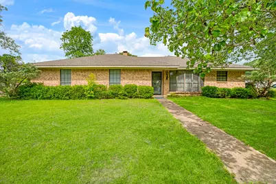 615 N Main Street, Bogata, TX 75417 - Photo 1