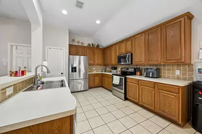 320 Carissa, Mesquite, TX 75150 - Photo 5