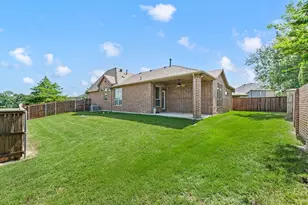 1877 Halifax St, Roanoke, TX 76262 - Photo 29