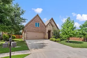 1877 Halifax St, Roanoke, TX 76262 - Photo 3