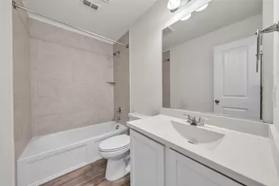 9106 Fall Creek Court, Arlington, TX 76002 - Photo 7