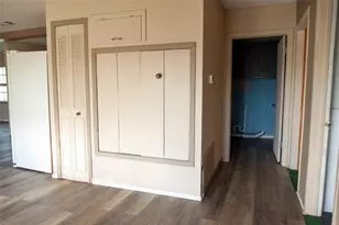 112 SE Front St, Bailey, TX 75452 - Photo 31