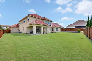689 Dancing Water Dr, Frisco, TX 75036 - Photo 35