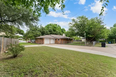 426 Brook Hollow Circle, DeSoto, TX 75115 - Photo 21