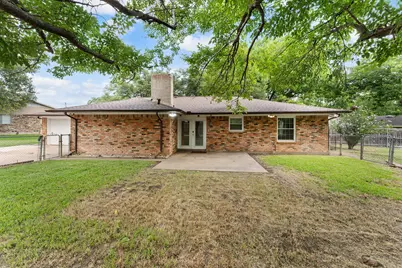426 Brook Hollow Circle, DeSoto, TX 75115 - Photo 27