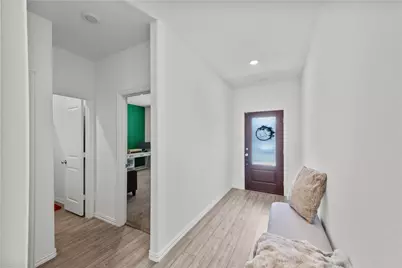 6912 Waterloo Lane, Fort Worth, TX 76179 - Photo 3