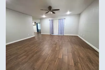 209 E Eller Avenue, Crowley, TX 76036 - Photo 3