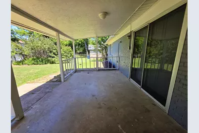 209 E Eller Avenue, Crowley, TX 76036 - Photo 19