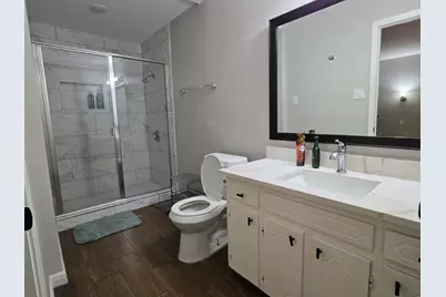 209 E Eller Avenue, Crowley, TX 76036 - Photo 11