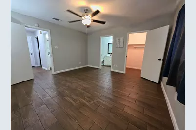 209 E Eller Avenue, Crowley, TX 76036 - Photo 9