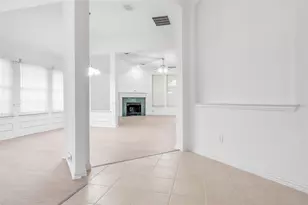 6849 Shoreway Dr, Grand Prairie, TX 75054 - Photo 5