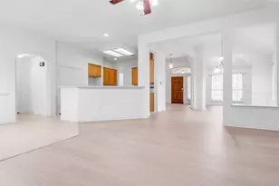 6849 Shoreway Dr, Grand Prairie, TX 75054 - Photo 9