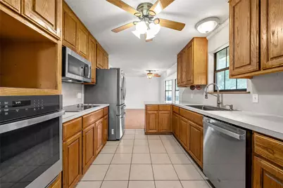 188 N Baese Road, West, TX 76691 - Photo 11