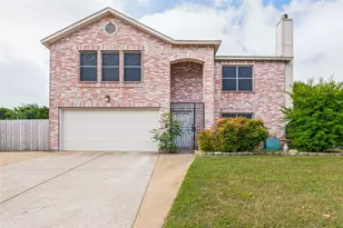 628 King St, Cedar Hill, TX 75104 - Photo 1