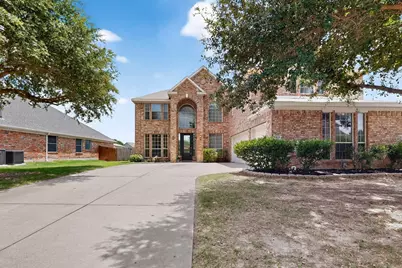 5508 Brazoria Drive, Grand Prairie, TX 75052 - Photo 3