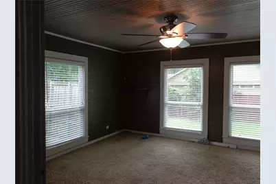 301 S 4th Street, Grandview, TX 76050 - Photo 5