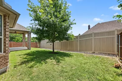 9320 Western Ridge Trail, North Richland Hills, TX 76182 - Photo 19
