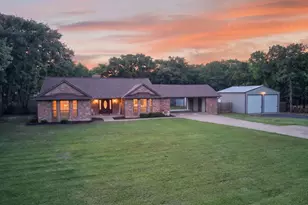 23 Hillside Dr, Wills Point, TX 75169 - Photo 1