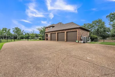 140 Eagles Peak Lane, Double Oak, TX 75077 - Photo 39