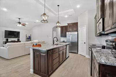 1641 Town Creek Circle, Weatherford, TX 76086 - Photo 15