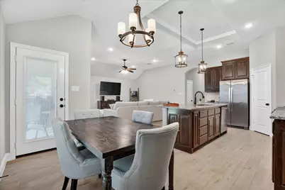 1641 Town Creek Circle, Weatherford, TX 76086 - Photo 17
