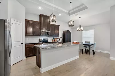 1641 Town Creek Circle, Weatherford, TX 76086 - Photo 11