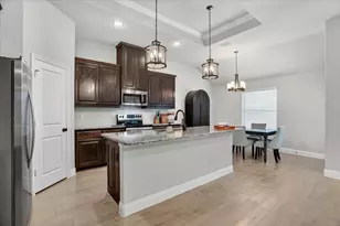 1641 Town Creek Cir, Weatherford, TX 76086 - Photo 11
