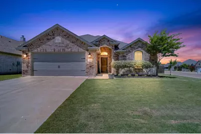 1641 Town Creek Circle, Weatherford, TX 76086 - Photo 1