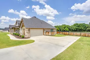 4000 Crick Ct Ct, Weatherford, TX 76087 - Photo 3