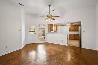 1209 W 3rd Avenue, Corsicana, TX 75110 - Photo 9