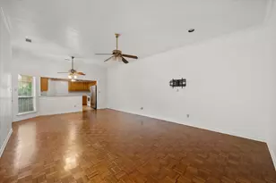 1209 W 3rd Ave, Corsicana, TX 75110 - Photo 5